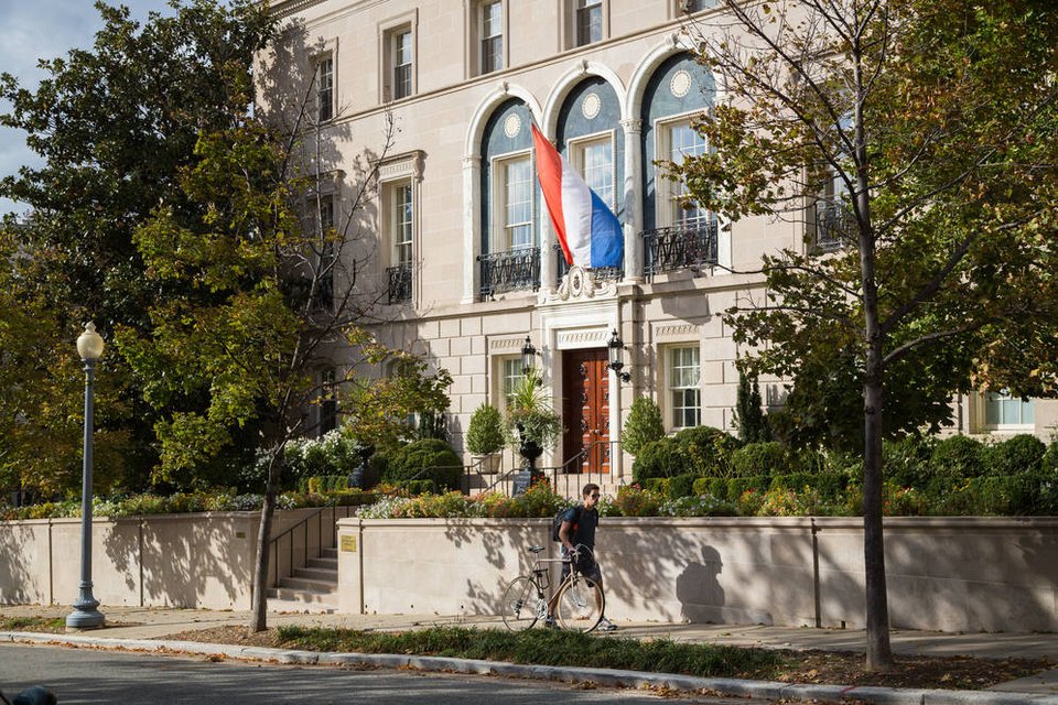 Η Ιβάνκα Τραμπ ανεβάζει φωτογραφίες από το νέο σπίτι της στην Ουάσινγκτον [εικόνες] | iefimerida.gr 7