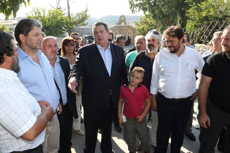 Οι αρχηγοί στις κάλπες, όλα τα παραλειπόμενα -Η Φώφη με τα παιδάκια της στο παραβάν, οι ρακές του Καμμένου, το... χαμένο ψηφοδέλτιο του Ποταμιού [εικόνες] | iefimerida.gr 25