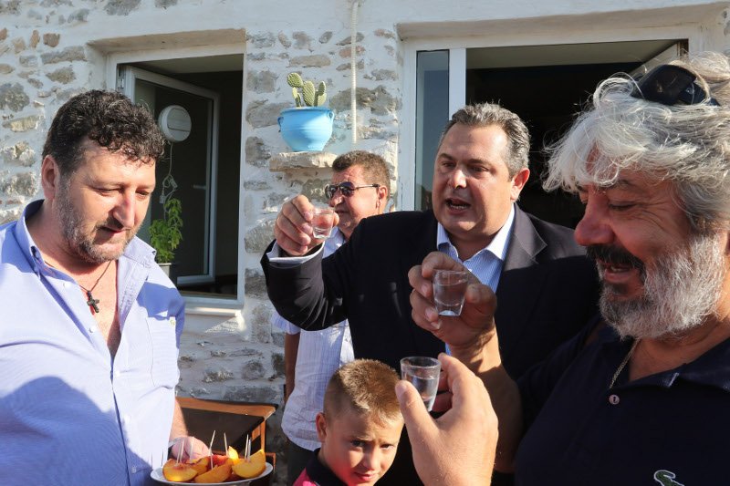 Οι αρχηγοί στις κάλπες, όλα τα παραλειπόμενα -Η Φώφη με τα παιδάκια της στο παραβάν, οι ρακές του Καμμένου, το... χαμένο ψηφοδέλτιο του Ποταμιού [εικόνες] | iefimerida.gr 28