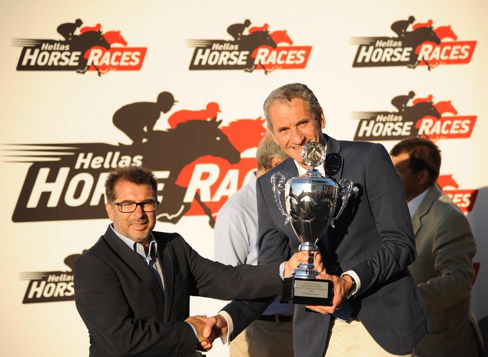 Πλήθος κόσμου στο 70ο Ελληνικό Ντέρμπι του ΟΠΑΠ [εικόνες] | iefimerida.gr 4