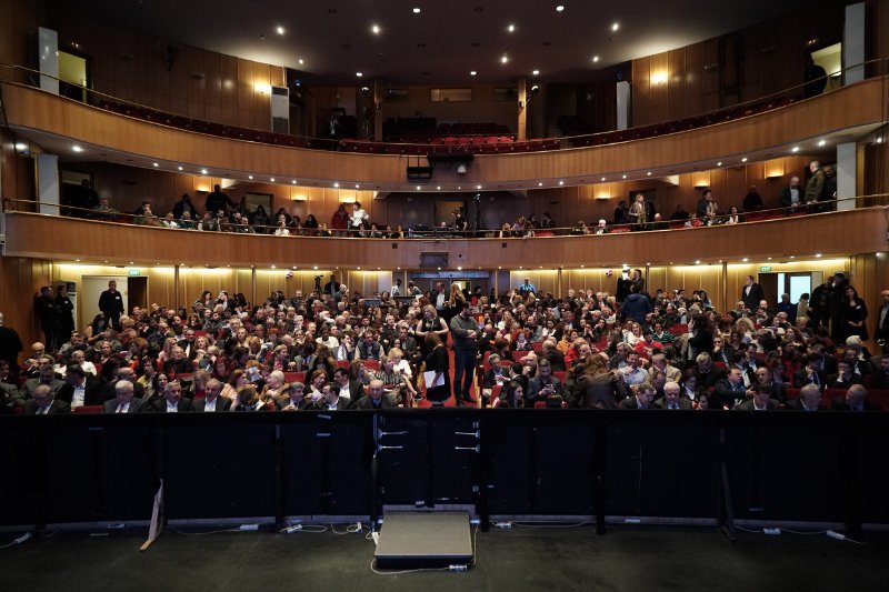 Μαρτυρίες: Πώς ο δήμος Αθηναίων έβγαλε μέσα από τις φλόγες 620 παιδιά στις κατασκηνώσεις του Αγίου Ανδρέα [βίντεο]  | iefimerida.gr 1