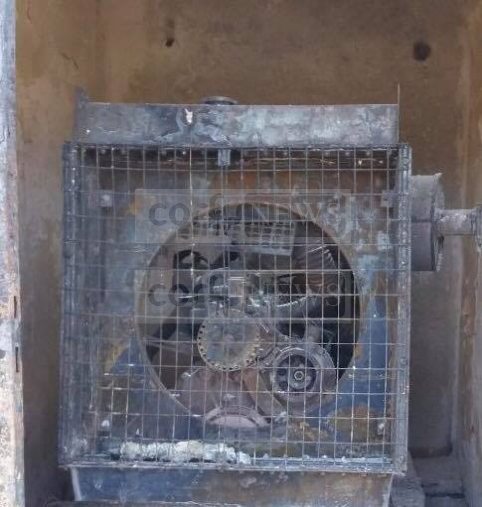 Κέρκυρα: Εκαψαν κτίριο και ηλεκτρογεννήτρια  στον ΧΥΤΑ Λευκίμμης [εικόνες] | iefimerida.gr 2