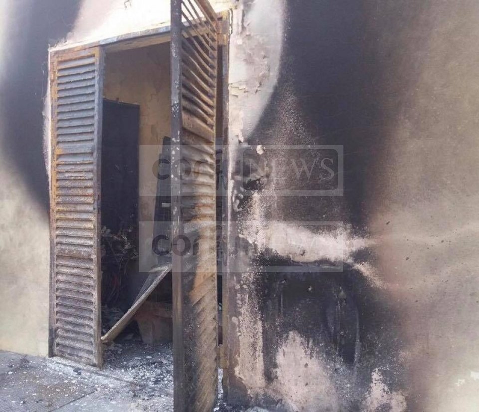 Κέρκυρα: Εκαψαν κτίριο και ηλεκτρογεννήτρια  στον ΧΥΤΑ Λευκίμμης [εικόνες] | iefimerida.gr 3