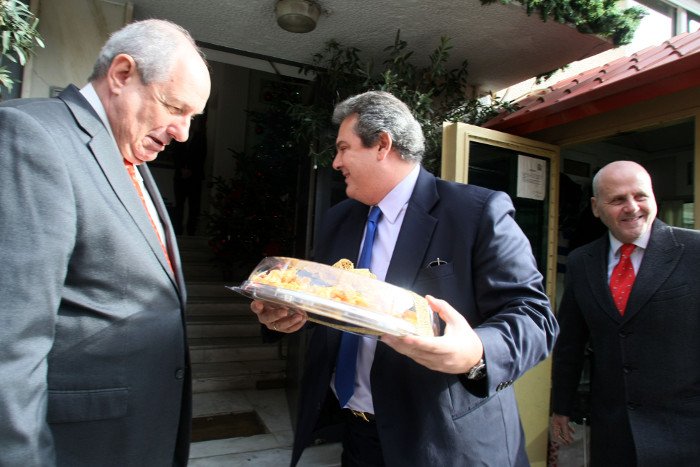 Παρέμβαση Μητσοτάκη για εθνική συνεννόηση -Δεν έπεισε τον Καμμένο | iefimerida.gr 3