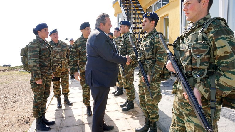 Σε Οινούσσες και Φαρμακονήσι ο Καμμένος, με τον Γκλέτσο -«Γρήγορα η λευτεριά για τους 2 στρατιωτικούς» [εικόνες] | iefimerida.gr 0