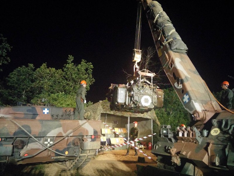 Νυχτερινή Αστραπή 2015: Ο Καμμένος με παραλλαγή σε εντυπωσιακή άσκηση στον Εβρο [εικόνες] | iefimerida.gr 11