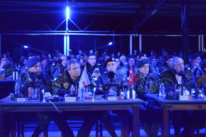 Νυχτερινή Αστραπή 2015: Ο Καμμένος με παραλλαγή σε εντυπωσιακή άσκηση στον Εβρο [εικόνες] | iefimerida.gr 2