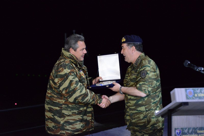 Νυχτερινή Αστραπή 2015: Ο Καμμένος με παραλλαγή σε εντυπωσιακή άσκηση στον Εβρο [εικόνες] | iefimerida.gr 3