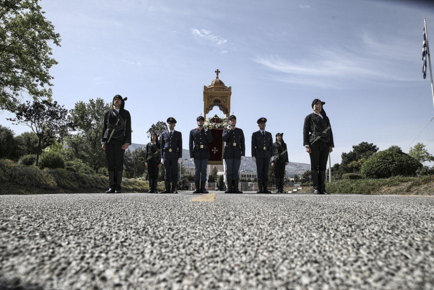  Mε τιμές αρχηγού κράτους υποδέχτηκε το Πεντάγωνο την εικόνα της Παναγίας Σουμελά! [εικόνες] | iefimerida.gr 2