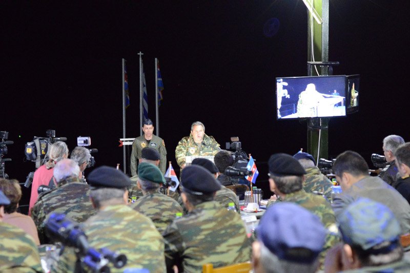 Νυχτερινή Αστραπή 2015: Ο Καμμένος με παραλλαγή σε εντυπωσιακή άσκηση στον Εβρο [εικόνες] | iefimerida.gr 5