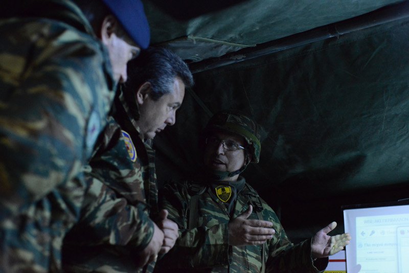 Νυχτερινή Αστραπή 2015: Ο Καμμένος με παραλλαγή σε εντυπωσιακή άσκηση στον Εβρο [εικόνες] | iefimerida.gr 8