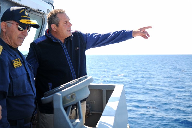 Ο Πάνος Καμμένος σε άσκηση του Πολεμικού Ναυτικού – Προσομοίωση τρομοκρατικής επίθεσης [εικόνες] | iefimerida.gr 1