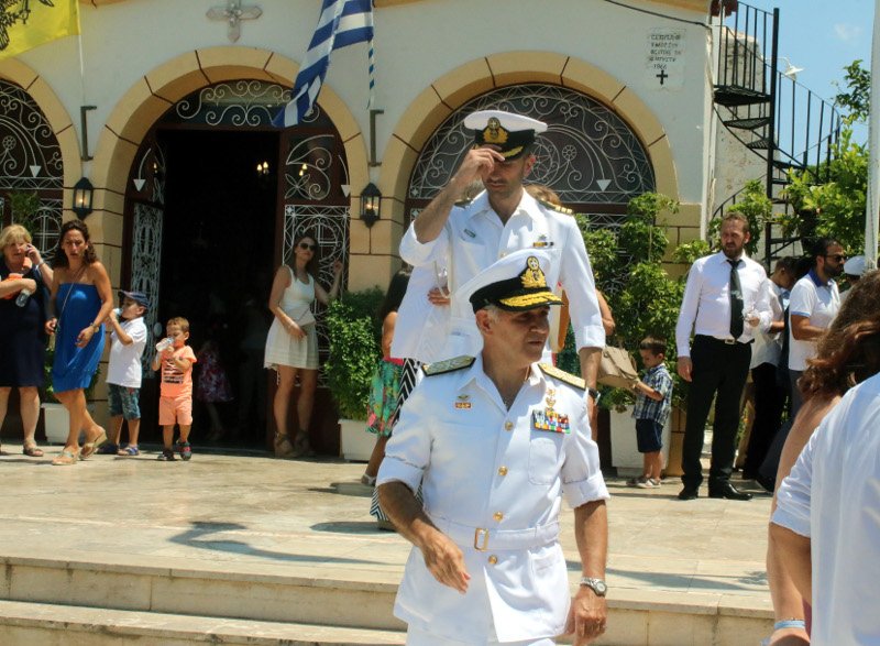 Βαφτίστηκε ο γιος του ήρωα-πιλότου Κωνσταντίνου Πανανά- Νονός ο Πάνος Καμμένος [εικόνες] | iefimerida.gr 3