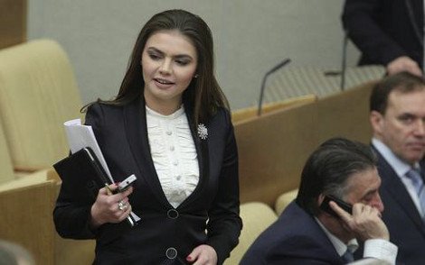 Η ερωμένη του Πούτιν θα ανάψει την ολυμπιακή φλόγα στο Σότσι; -Το κορίτσι που έχει ξετρελάνει τον Ρώσο πρόεδρο [εικόνες] | iefimerida.gr 6