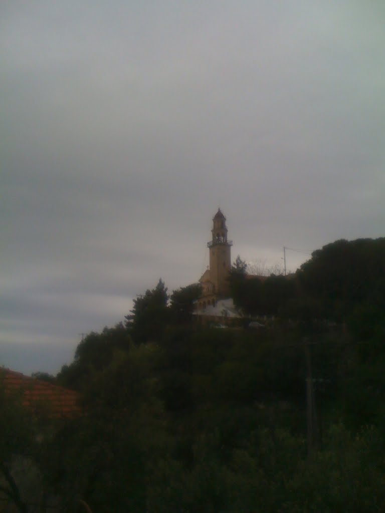 Ούτε η εκκλησία δεν άντεξε τα Ρίχτερ -Ο Εγκέλαδος έσπασε στα δύο, καμπαναριό στην Κεφαλονιά [εικόνες] | iefimerida.gr 0