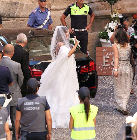 Η πρώην του Τζορτζ Κλούνεϊ τον πρόλαβε και παντρεύτηκε πριν από αυτόν -Ηταν απλά εκθαμβωτική [εικόνες] | iefimerida.gr 1