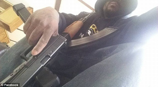 Μακελειό στο Κάνσας: Αφροαμερικανός άνοιξε πυρ στη δουλειά του -4 νεκροί [εικόνες] | iefimerida.gr 1