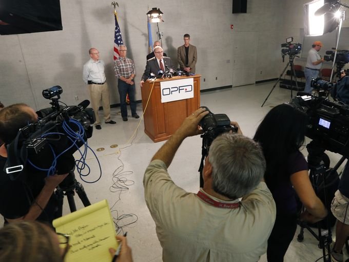 Ακροδεξιός πυροβόλησε εν ψυχρώ και σκότωσε τρία άτομα σε εβραϊκό κέντρο και σε γηροκομείο στις ΗΠΑ [εικόνες] | iefimerida.gr 1