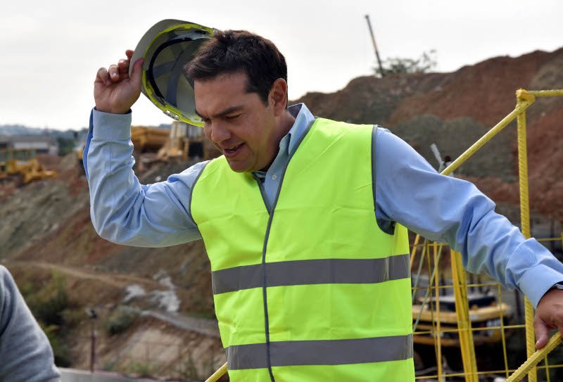 Σε σταθμό του μετρό στη Θεσσαλονίκη ο Τσίπρας: Θυμήθηκα ότι είμαι μηχανικός -Η υποδοχή με πανό [εικόνες & βίντεο] | iefimerida.gr 7