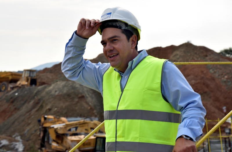 Σε σταθμό του μετρό στη Θεσσαλονίκη ο Τσίπρας: Θυμήθηκα ότι είμαι μηχανικός -Η υποδοχή με πανό [εικόνες & βίντεο] | iefimerida.gr 6