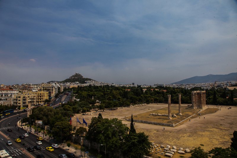 Οι καπνοί που πνίγουν την Αττική από τη φωτιά, όπως φαίνονται από το κέντρο της Αθήνας [εικόνες] | iefimerida.gr 0