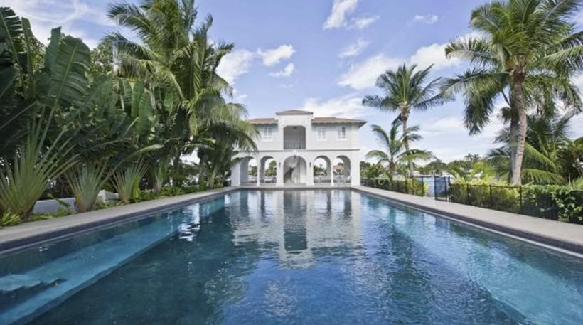 Πωλητήριο στον παράδεισο του πιο γνωστού γκάνγκστερ -Στο σφυρί η έπαυλη του Αλ Καπόνε [εικόνες] | iefimerida.gr 0