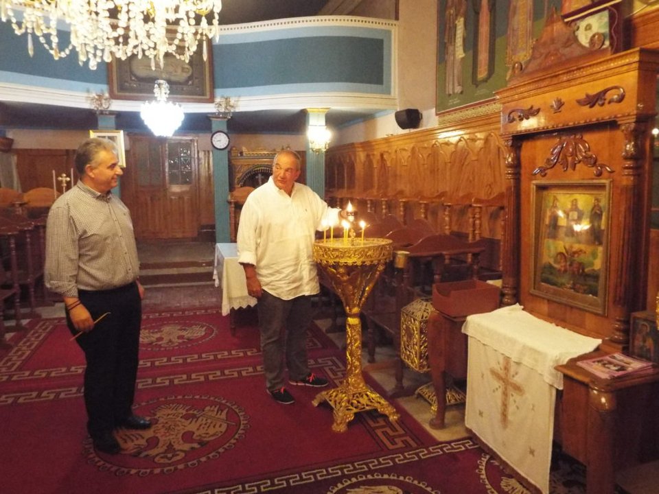 Συνεχίζει τις διακοπές στη Λευκάδα ο Καραμανλής -Βόλτες, ταβέρνες και selfies [εικόνες] | iefimerida.gr 4