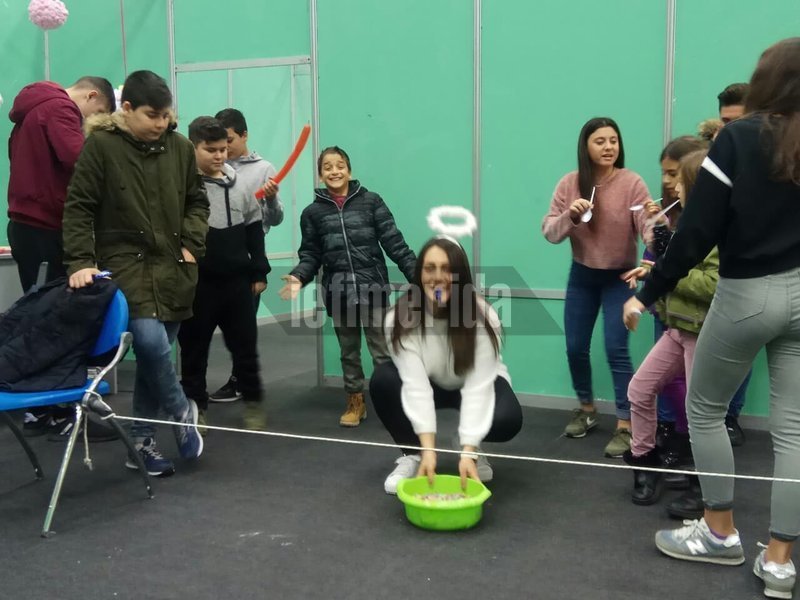 Εργοστάσιο καραμέλας στην Κρήτη: Εκεί δοκιμάζεις μπανάνα με καραμέλα φρέσκου βούτυρου [εικόνες & βίντεο] | iefimerida.gr 7