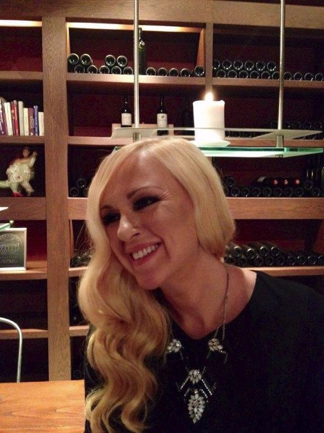 Η μεγάλη αλλαγή της Κοραλίας Καράντη -Αγνώριστη η ηθοποιός με το πλατινέ μαλλί [εικόνες] | iefimerida.gr 1