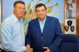 Απίστευτο παρασκήνιο: Η συμφωνία Σγουρού-Καρατζαφέρη που χάλασε και η στήριξη στην Ρένα Δούρου -«Είσαι μπαμπέσης» | iefimerida.gr 0
