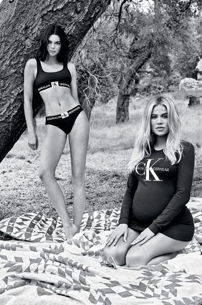 Πέντε αδελφές-χρυσωρυχείο: Οι Καρντάσιαν «ξαναχτυπούν» με διαφήμιση [εικόνες] | iefimerida.gr 4