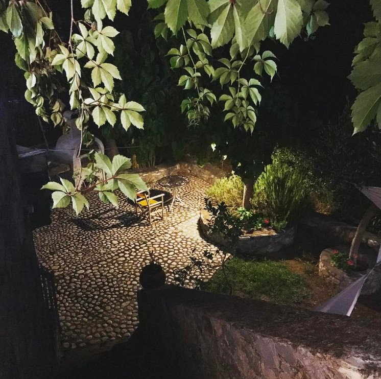 Οι υπέροχες φωτογραφίες της Τζένης Μπαλατσινού στη Μεσσηνιακή Μάνη -Θέλεις να πας [εικόνες]  | iefimerida.gr 2