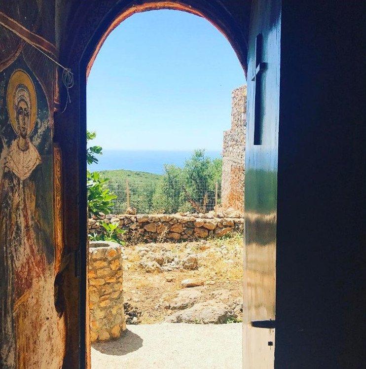 Οι υπέροχες φωτογραφίες της Τζένης Μπαλατσινού στη Μεσσηνιακή Μάνη -Θέλεις να πας [εικόνες]  | iefimerida.gr 8