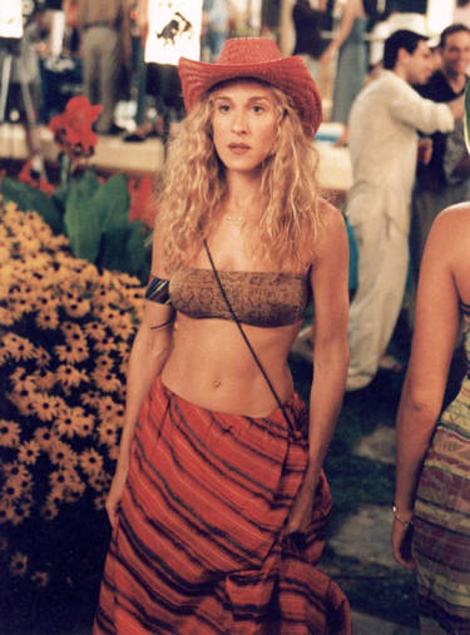 Αυτά τα 15 ντυσίματα μόνο η Κάρι Μπράντσο μπορούσε να τα κάνει -Σε οποιαδήποτε άλλη θα έμοιαζαν δεύτερα [εικόνες] | iefimerida.gr 8