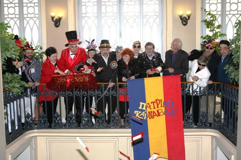 Ολα έτοιμα για την τελετή έναρξης του πατρινού καρναβαλιού [εικόνα] | iefimerida.gr 0
