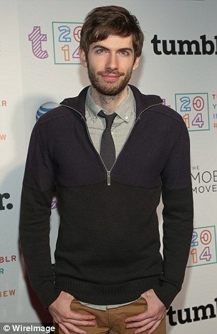 Εργένης ξανά ο δημιουργός του Τumblr -Παράτησε το σχολείο στα 14 και πριν τα 30 έγινε δισεκατομμυριούχος [εικόνες] | iefimerida.gr 0