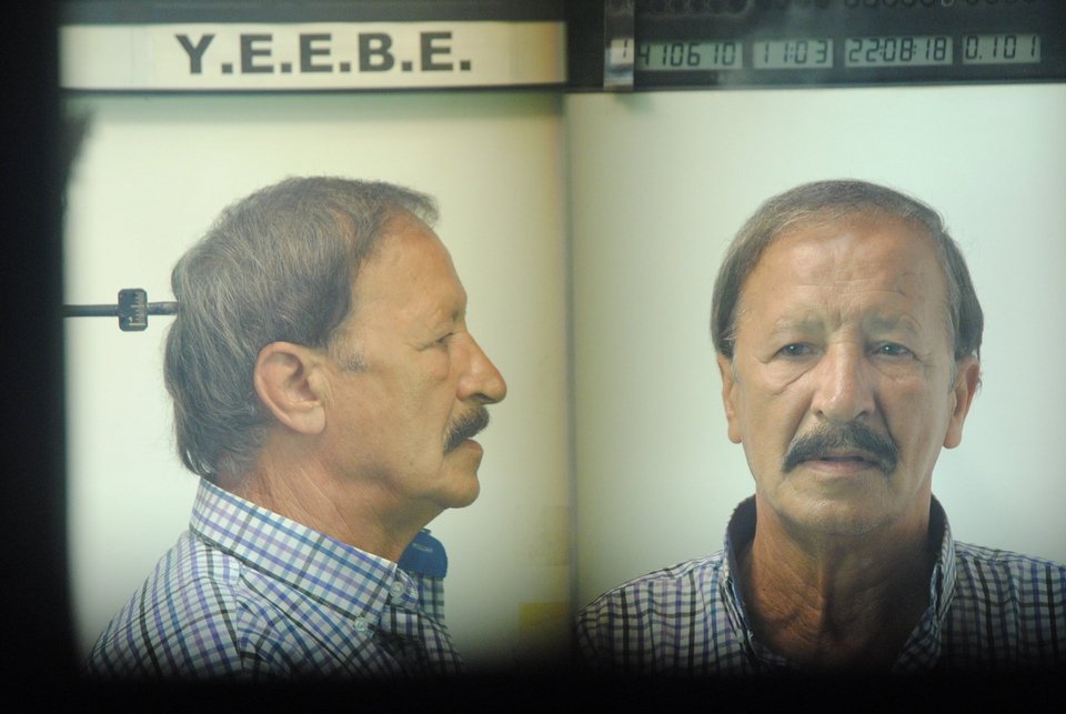 Αυτός είναι ο άνδρας που εξαπατούσε ηλικιωμένους παριστάνοντας τον διευθυντή εφορίας | iefimerida.gr 0