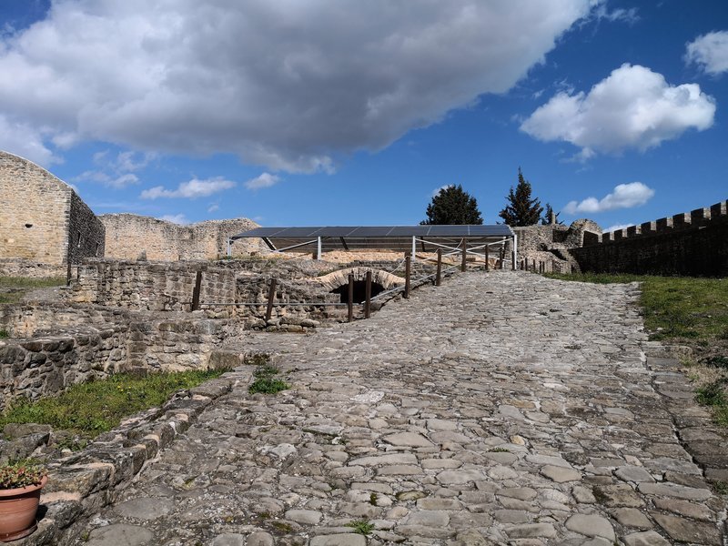 Το μεγαλοπρεπές κάστρο του Φαναρίου -Ο «φρουρός» των Αγράφων [εικόνες] | iefimerida.gr 3