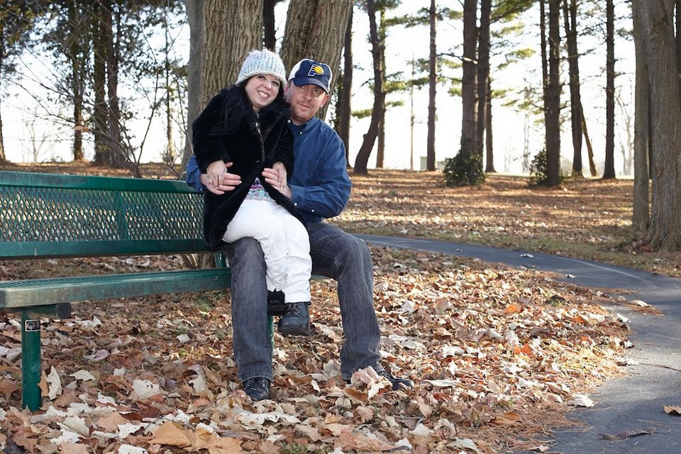 Η στριπτιζέζ τσέπης και ο ψηλόσωμος λοχίας [εικόνες]  | iefimerida.gr 0