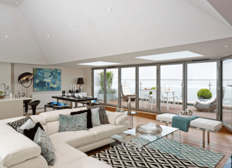 Πώς ένα καταφύγιο του Β' Παγκόσμιου Πολέμου μετατράπηκε σε δύο ντιζαϊνάτα, χλιδάτα σπίτια αξίας 1 εκατ. ευρώ [εικόνες] | iefimerida.gr 2