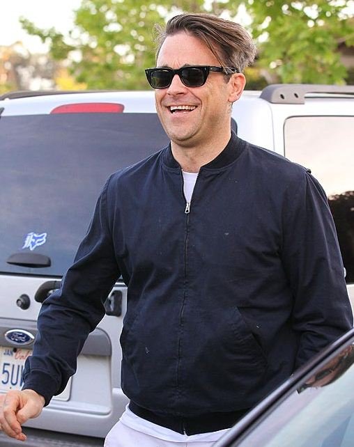 Ρόμπι Γουίλιαμς: «Ευχαριστώ που με βγάλατε χοντρό σε όλο τον κόσμο» [εικόνες] | iefimerida.gr 0