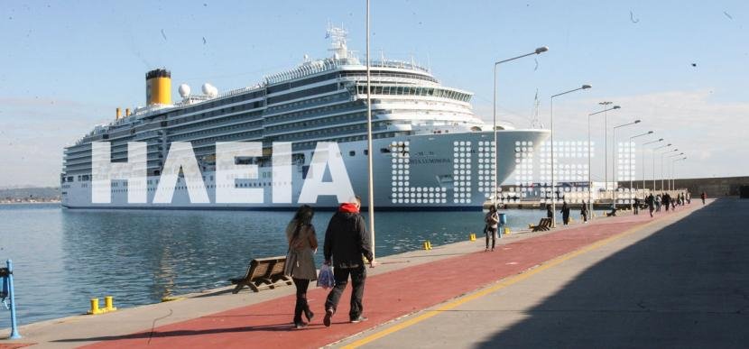 Ο ήρωας της ημέρας: Ταξιτζής βούτηξε στο λιμάνι του Κατακόλου και έσωσε ανάπηρη τουρίστρια [εικόνες] | iefimerida.gr 0