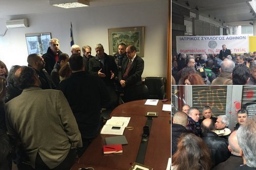 Κατάληψη στο γραφείο του γενικού γραμματέα του υπουργείου Εργασίας από γιατρούς | iefimerida.gr 0