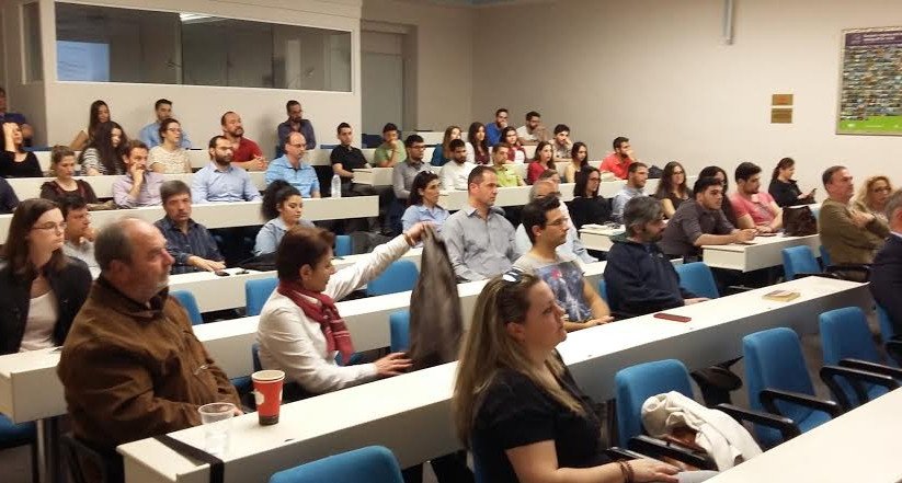 «Από την εκπαίδευση στην παραγωγή: Το παράδειγμα της συνεργασίας Πολυτεχνείου Κρήτης-ΕΛΠΕ» | iefimerida.gr 1