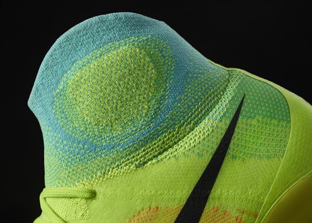 Nike: To Magista 2 εξελίσσει την επαφή με το έδαφος | iefimerida.gr 1