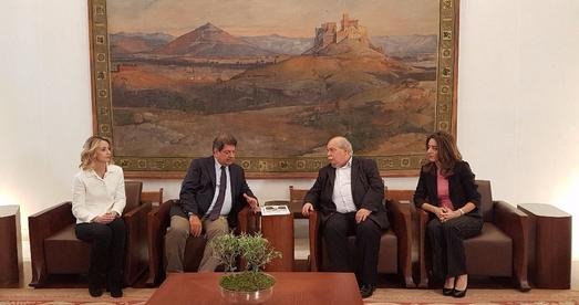 Συνήγορος Καταναλωτή: Για δάνεια και χρεώσεις στους λογαριασμούς ΔΕΚΟ, οι περισσότερες καταγγελίες το 2016 | iefimerida.gr 0