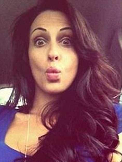 Ρεπόρτερ, πολύ όμορφη για το γήπεδο -Της είπαν να μην πλησιάζει γιατί «χαζεύουν» οι παίκτες [εικόνες] | iefimerida.gr 2