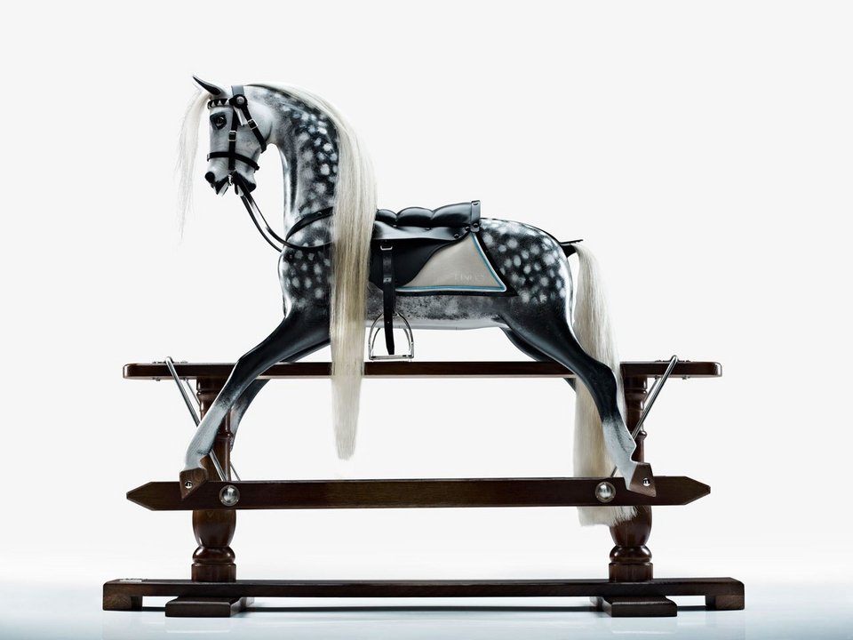 Vanity Fair: Τα 16 δώρα που... μπορούμε να κάνουμε στο μωρό της Κέιτ και του πρίγκιπα Γουίλιαμ [εικόνες] | iefimerida.gr 2