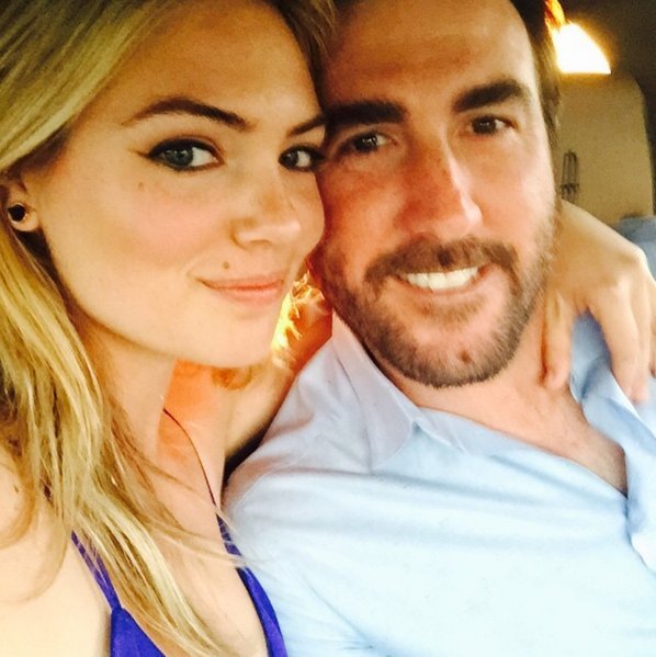 Αρραβωνιάστηκε η Κέιτ Απτον -Το ανακοίνωσε στο Met Gala [εικόνες] | iefimerida.gr 8