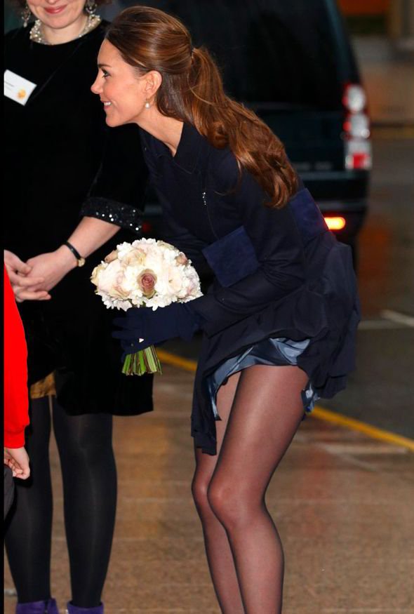 Η Κέιτ Μίντλετον ως άλλη Μέριλιν -Το φόρεμα στον αέρα [εικόνες] | iefimerida.gr 7